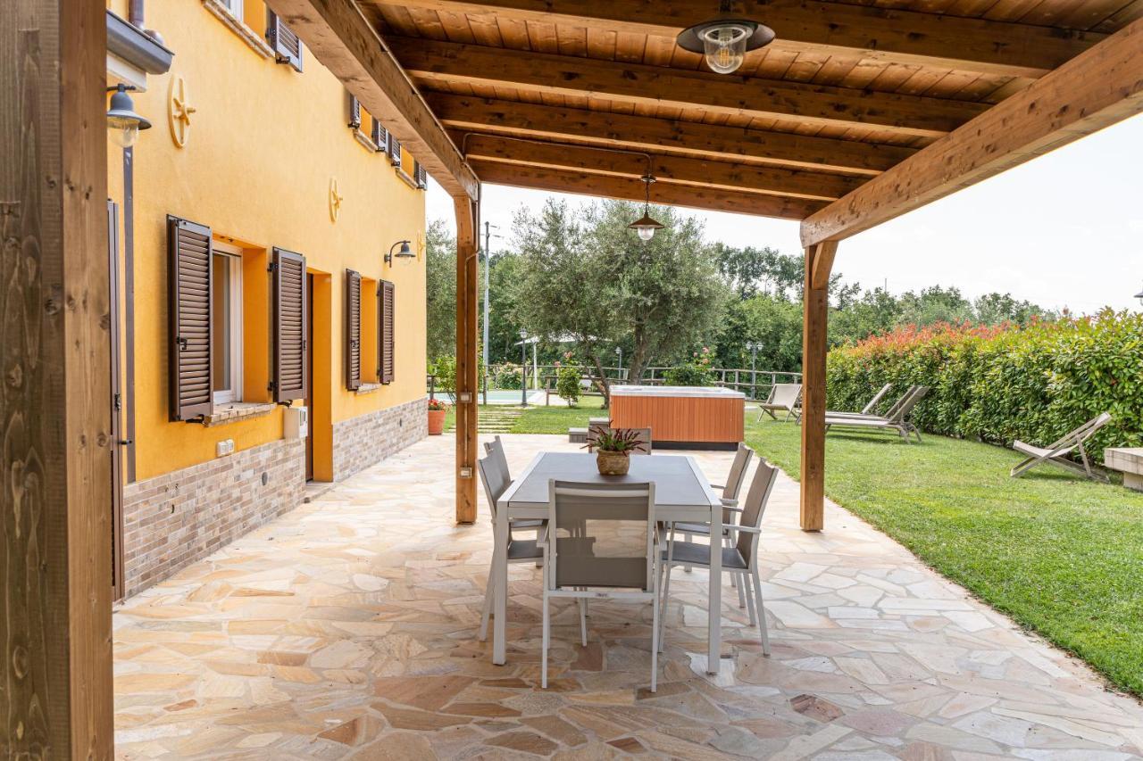 Montenovo Country House Ostra Vetere Екстер'єр фото