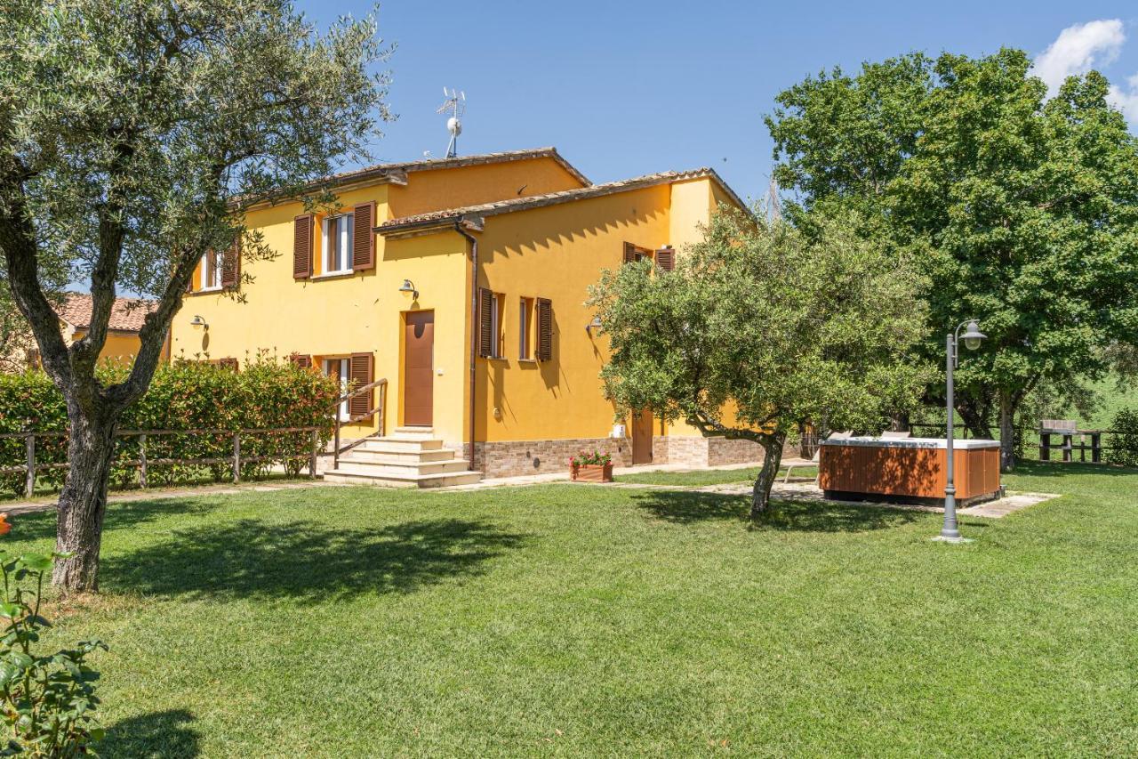 Montenovo Country House Ostra Vetere Екстер'єр фото