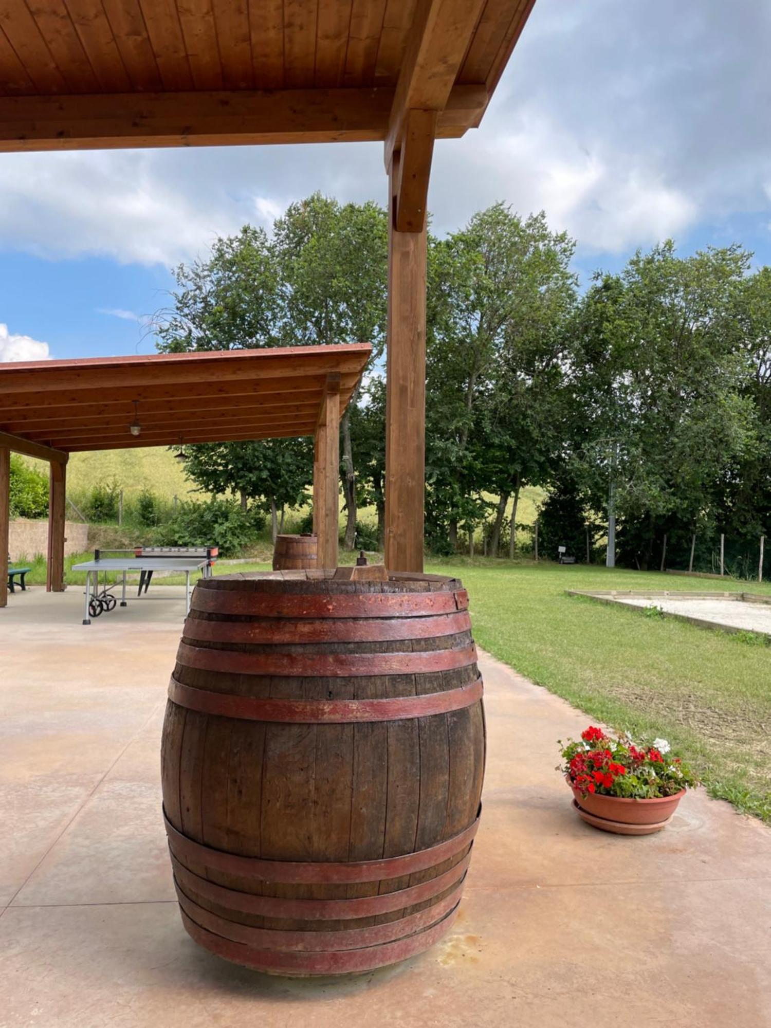 Montenovo Country House Ostra Vetere Екстер'єр фото