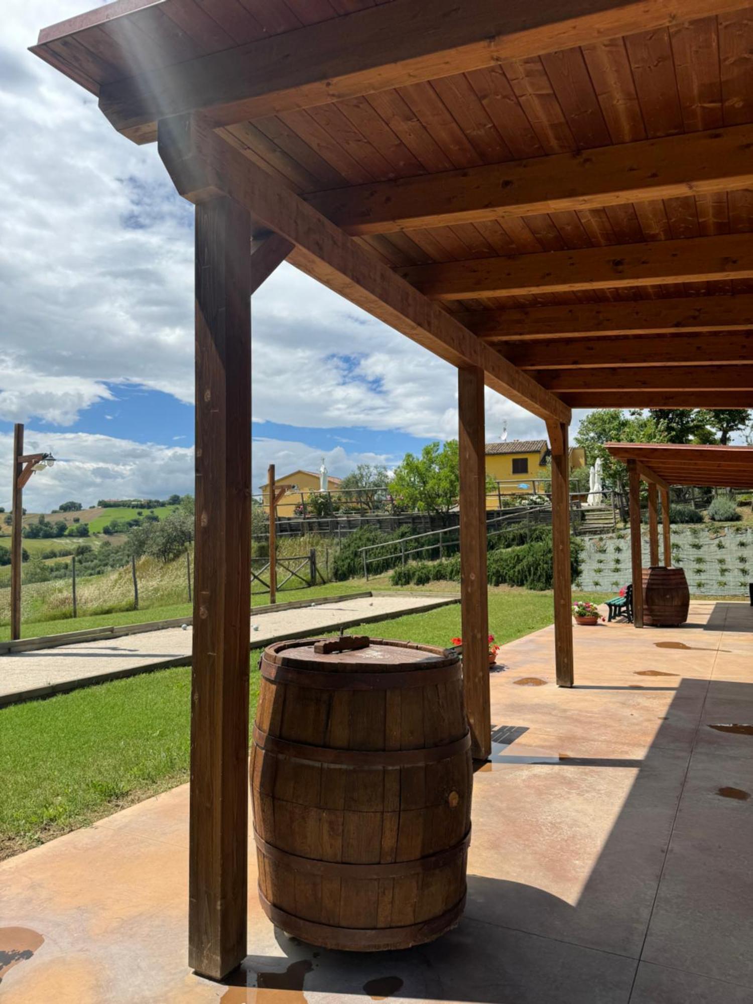 Montenovo Country House Ostra Vetere Екстер'єр фото