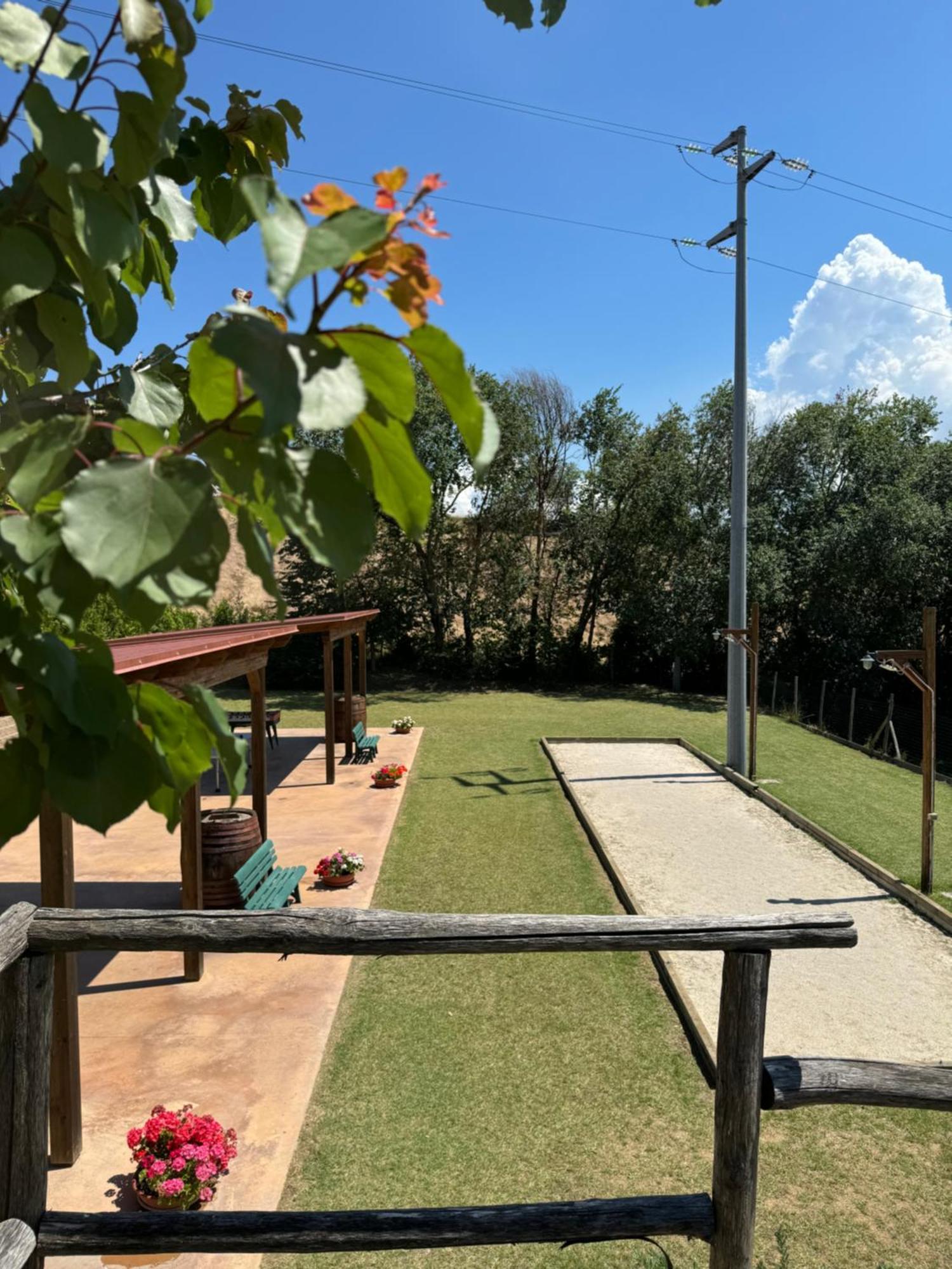 Montenovo Country House Ostra Vetere Екстер'єр фото