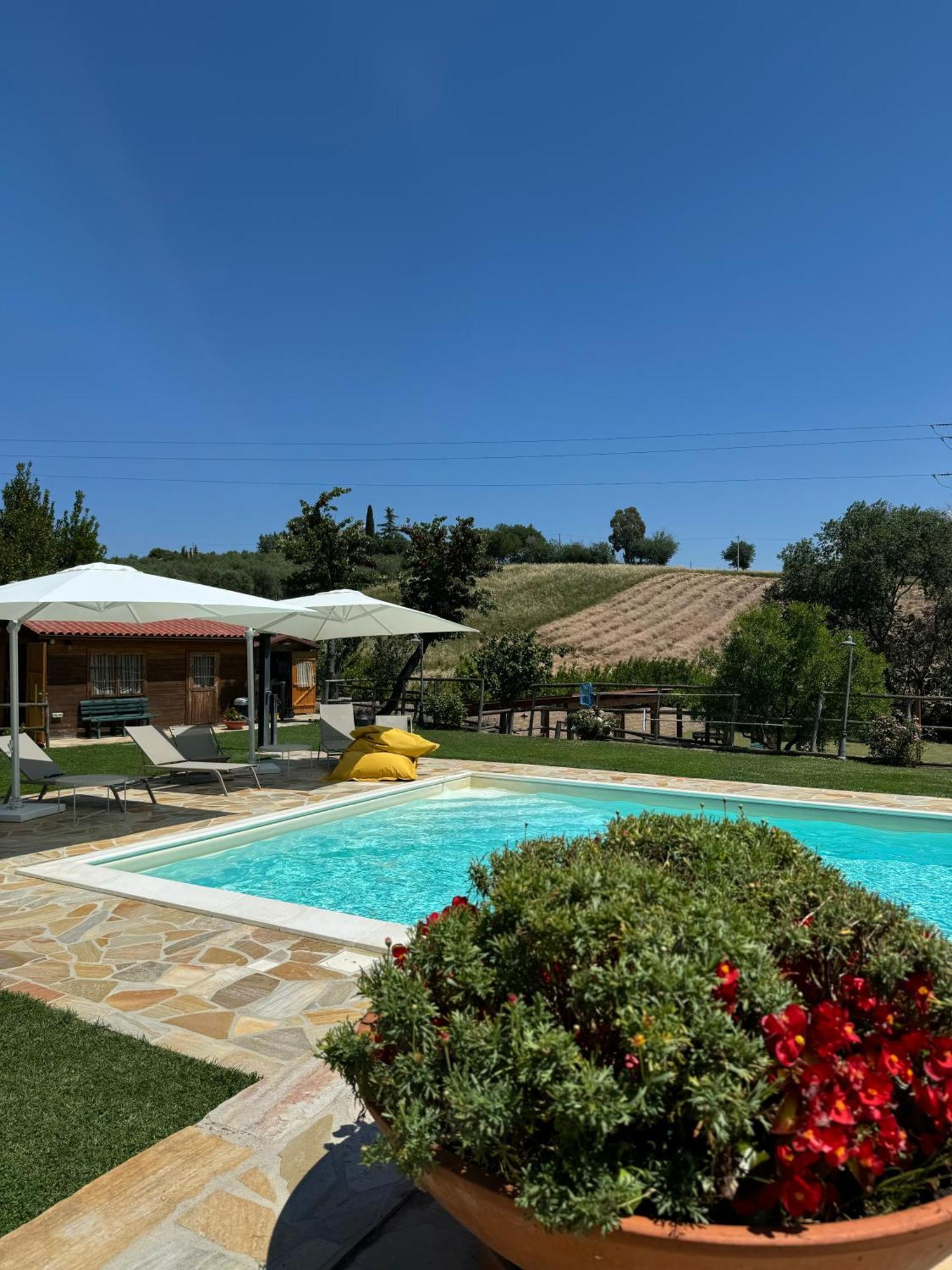 Montenovo Country House Ostra Vetere Екстер'єр фото