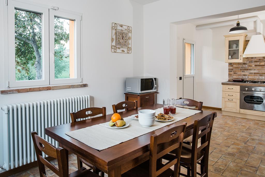 Montenovo Country House Ostra Vetere Екстер'єр фото
