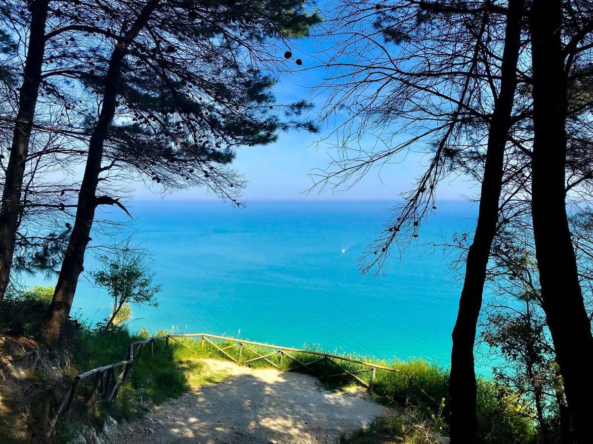 Montenovo Country House Ostra Vetere Екстер'єр фото