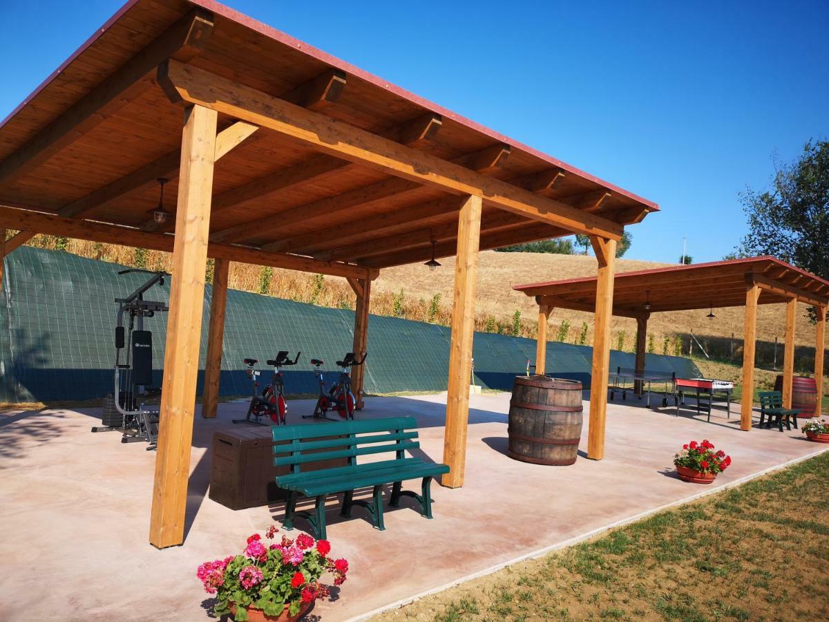 Montenovo Country House Ostra Vetere Екстер'єр фото