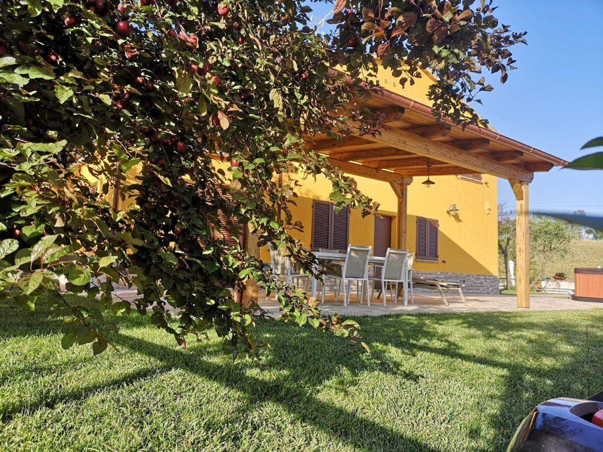 Montenovo Country House Ostra Vetere Екстер'єр фото