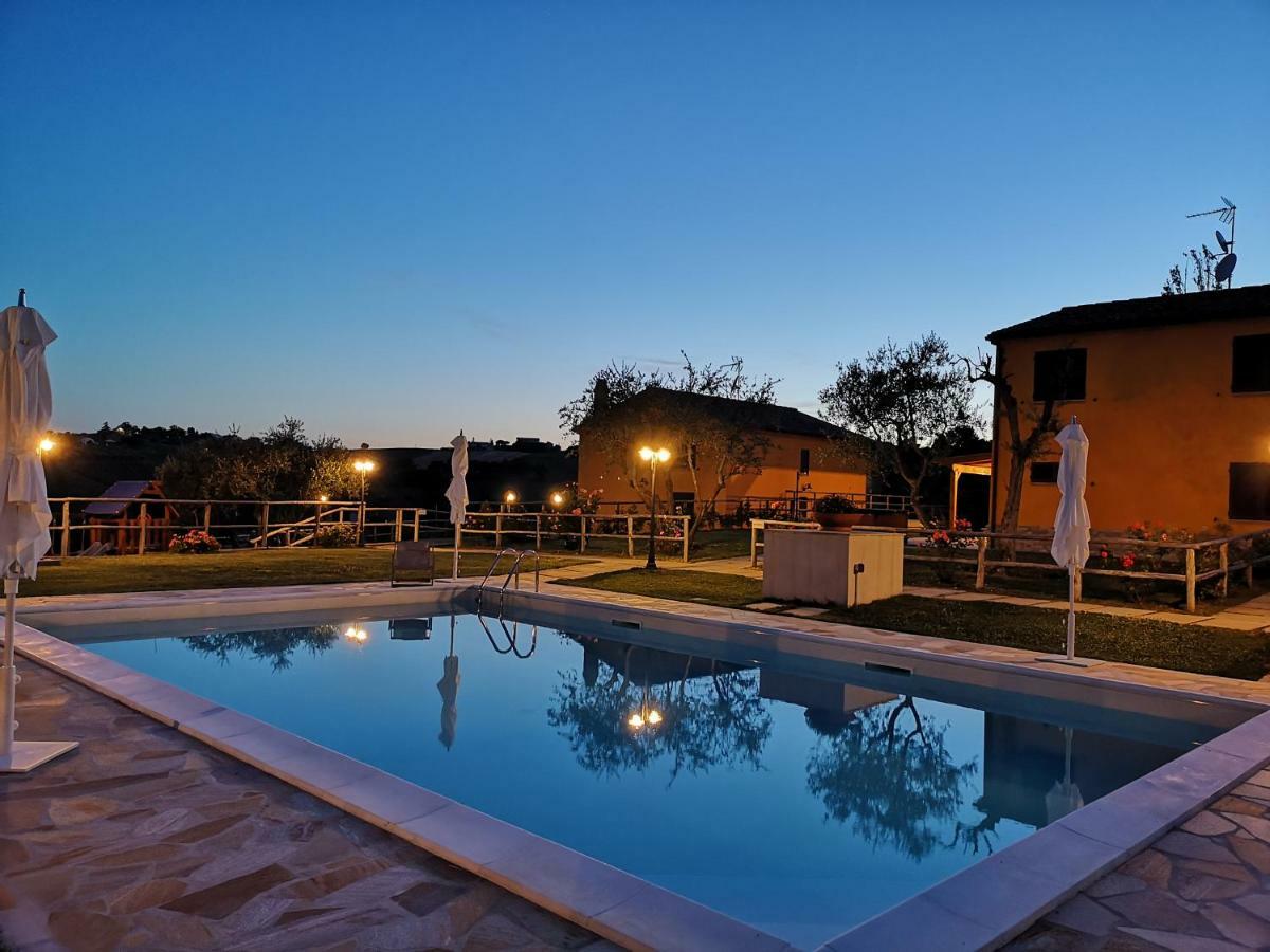 Montenovo Country House Ostra Vetere Екстер'єр фото